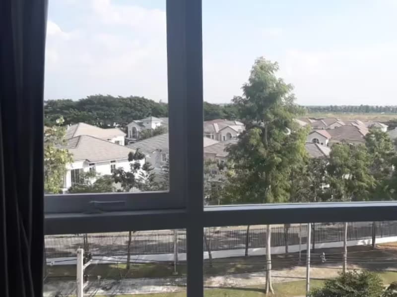 1 Bedroom Condo