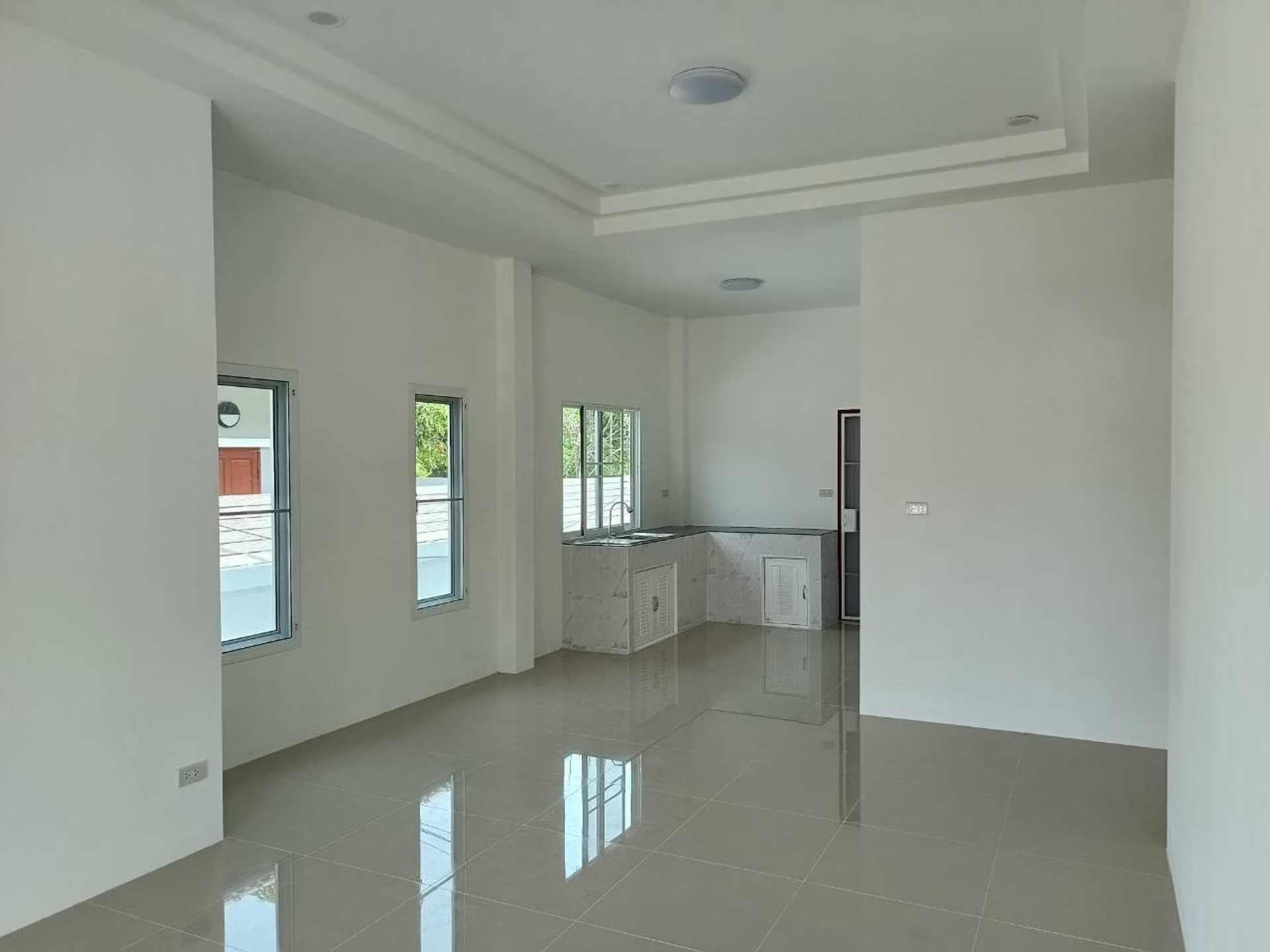 3 Bed House for Rent and Sale in San Sai - Image 9