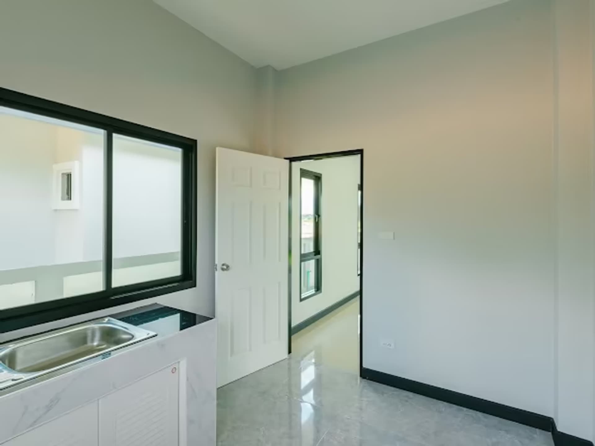 3 Bedroom House - Image 4