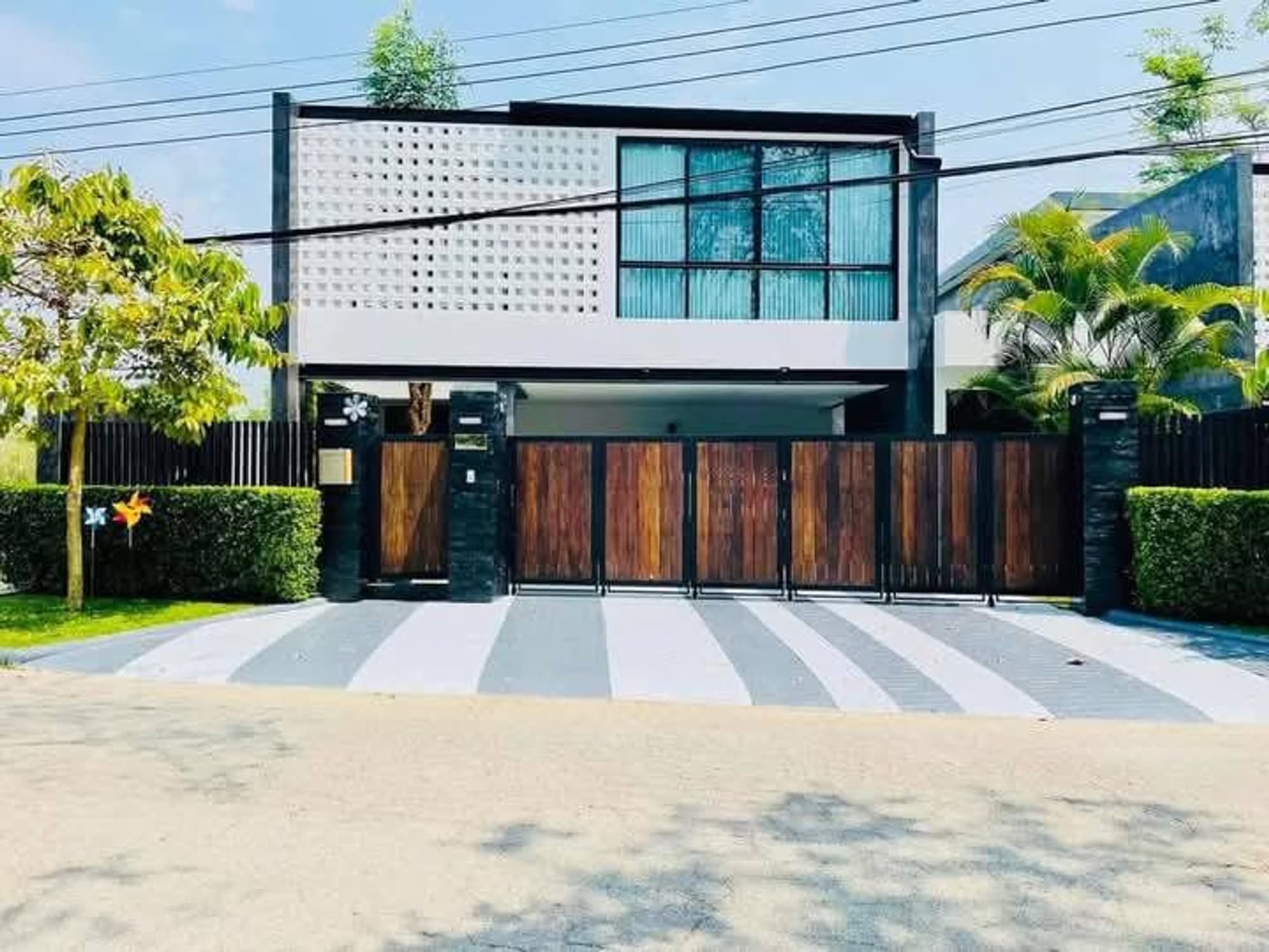 3 Bed House for Sale in Hang Dong - Image 3
