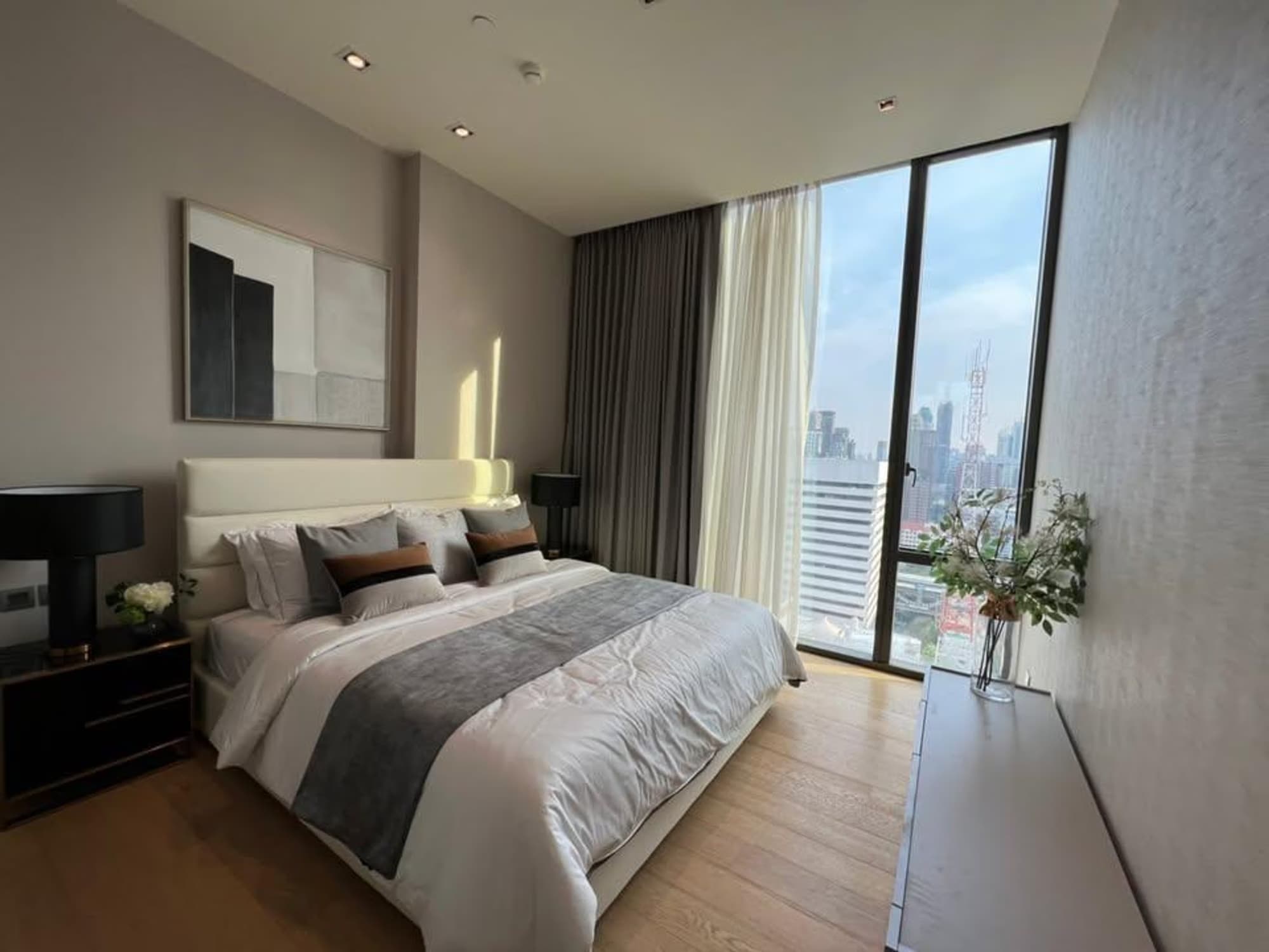 Condo for Rent at 28 Chidlom by SC Asset - Image 7