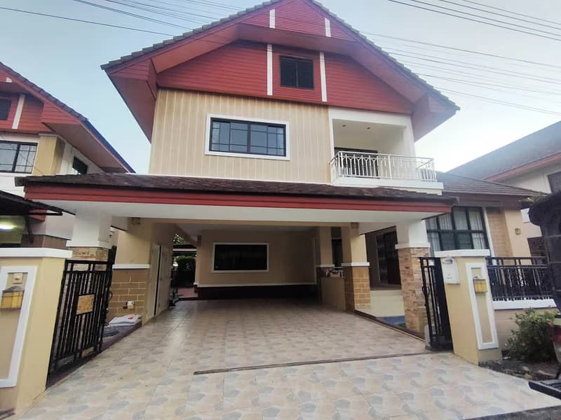 4 Bed House for Rent in Saraphi