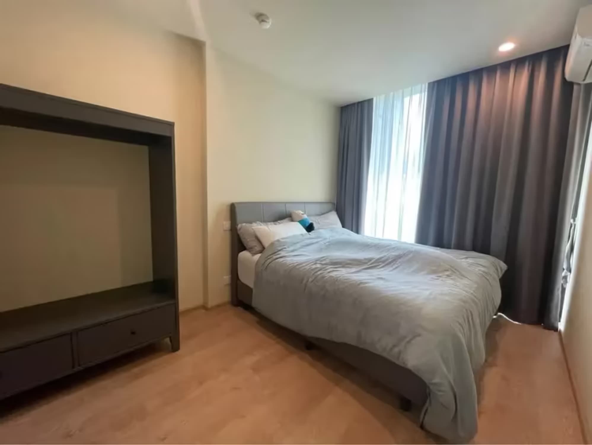 2 Bedroom Condo - Image 8