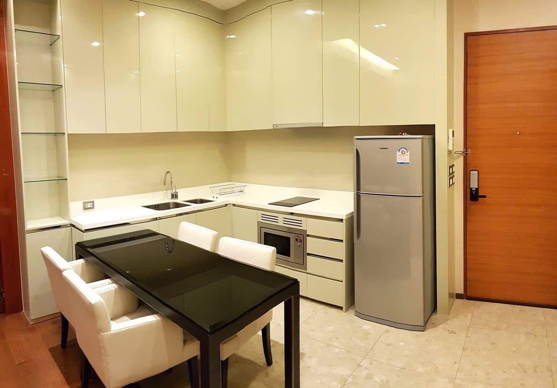 Condo for Rent at The Address Sukhumvit 28 - Image 4