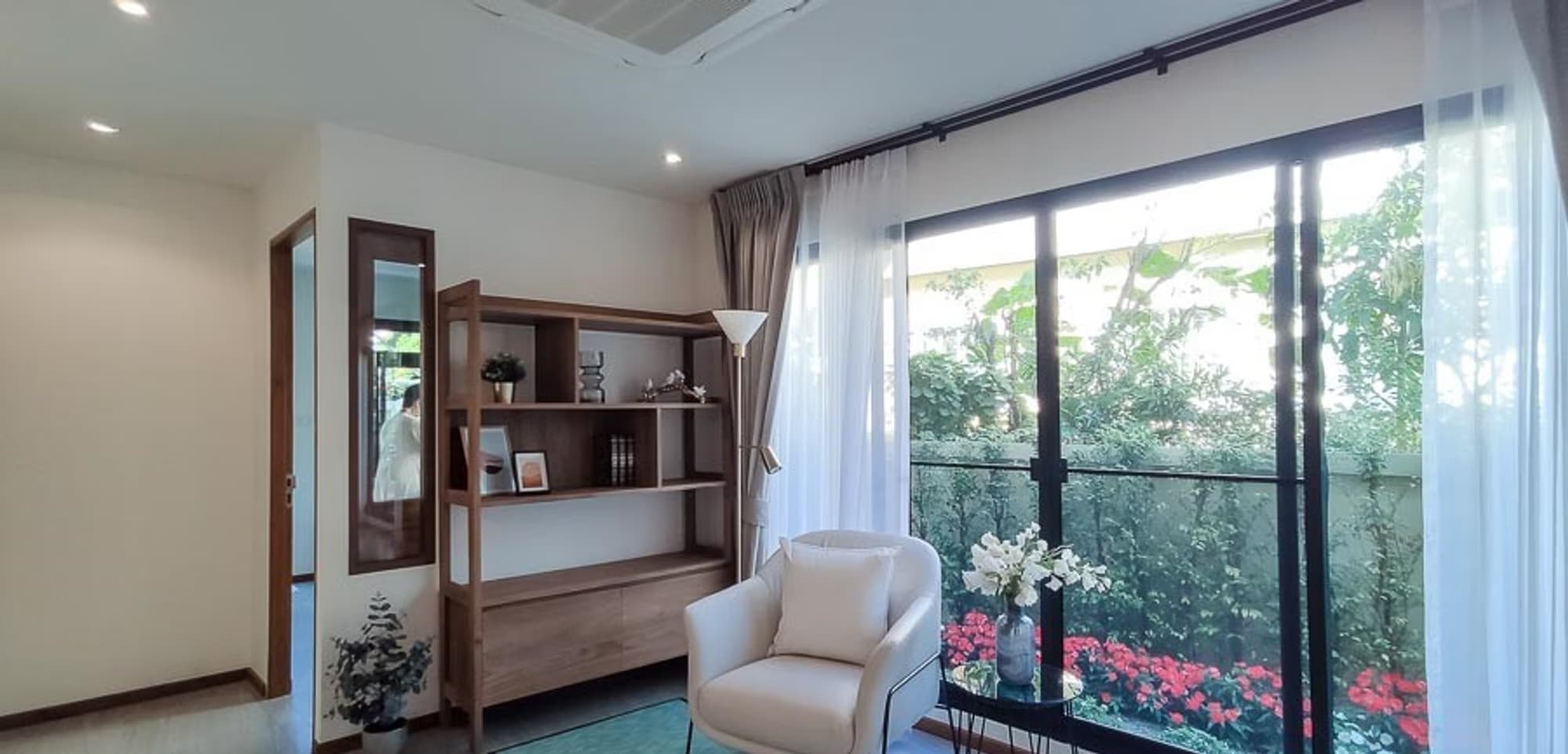 4 Bedroom House - Image 18