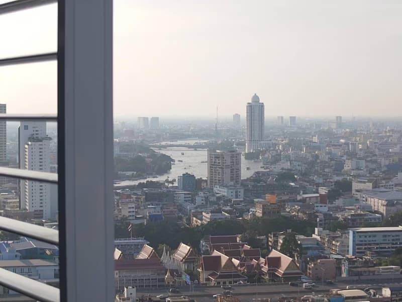 2 Bed Condo for Sale in Bang Rak