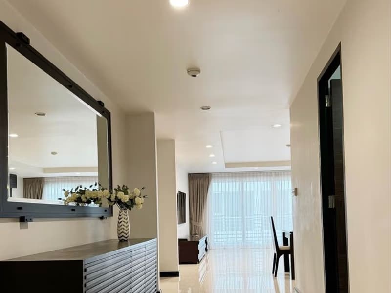 3 Bed Condo for Sale in Watthana