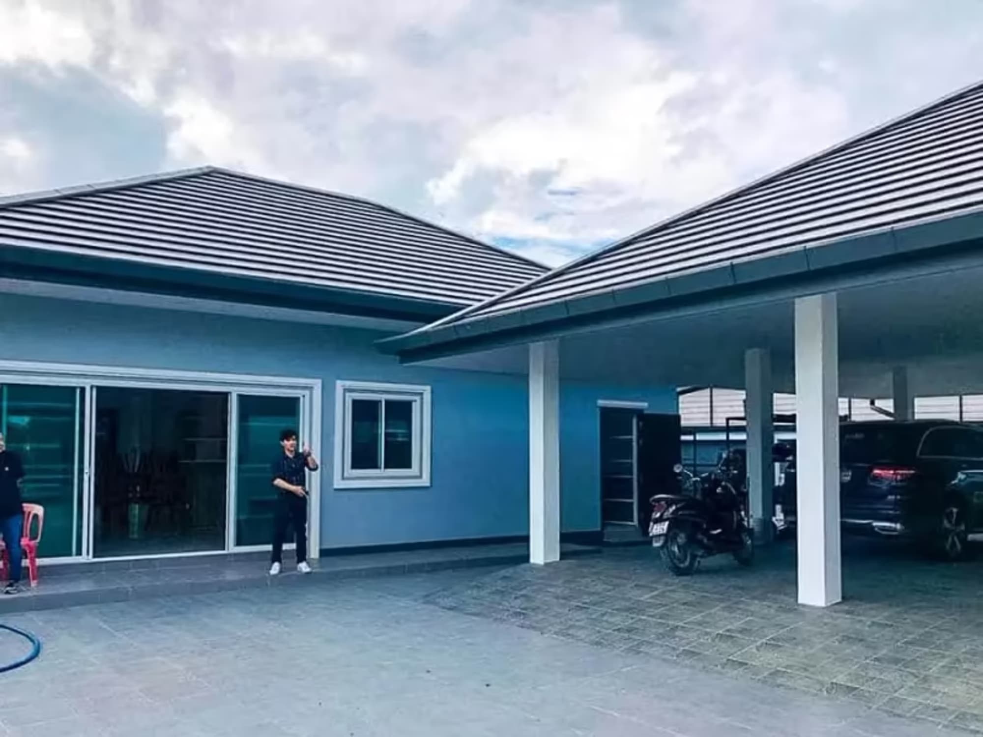 4 Bedroom House - Image 9