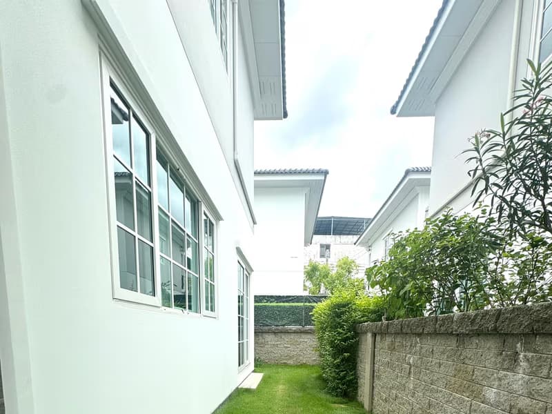 4 Bed House for Rent in Samoeng
