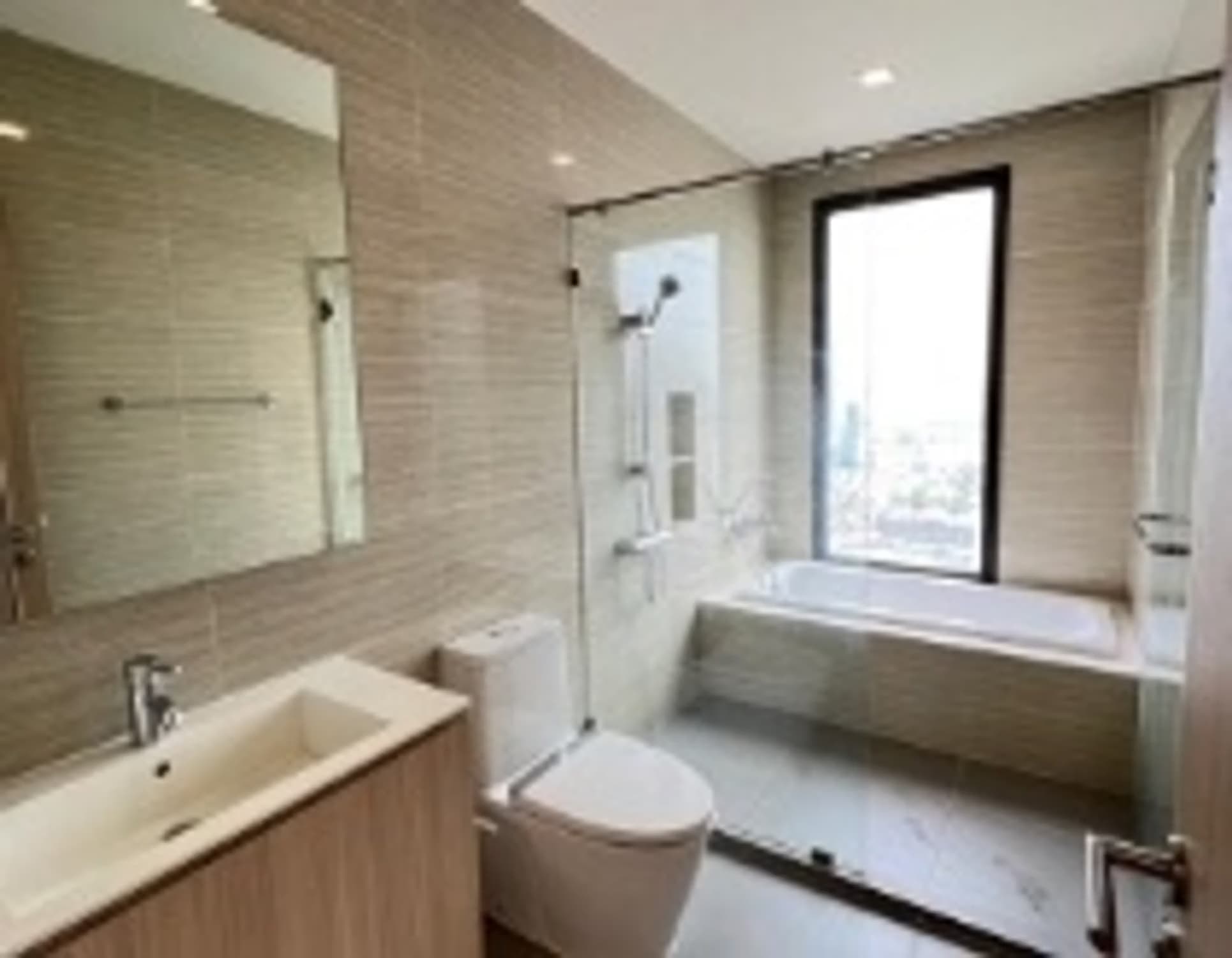 3 ห้องนอน คอนโด สำหรับ ขาย ใน Chatuchak - Image 7