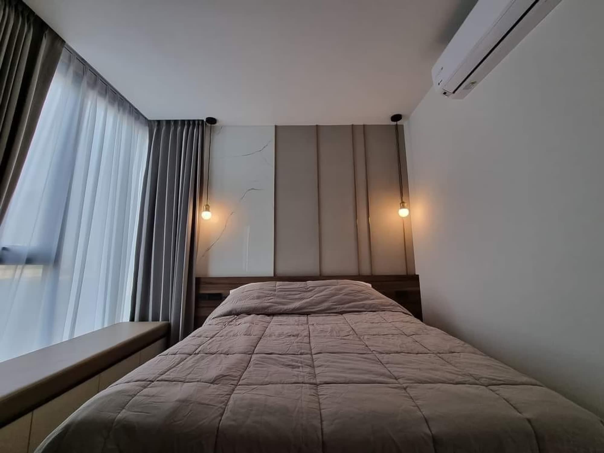 1 Bed Condo for Rent and Sale in Phaya Thai - Image 5