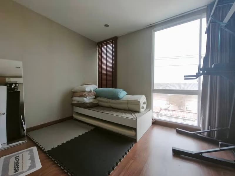 3 Bed Townhouse for Sale in Lat Krabang