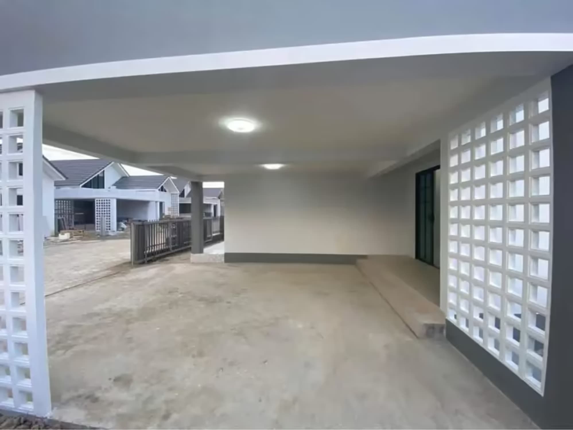 3 Bedroom House - Image 5
