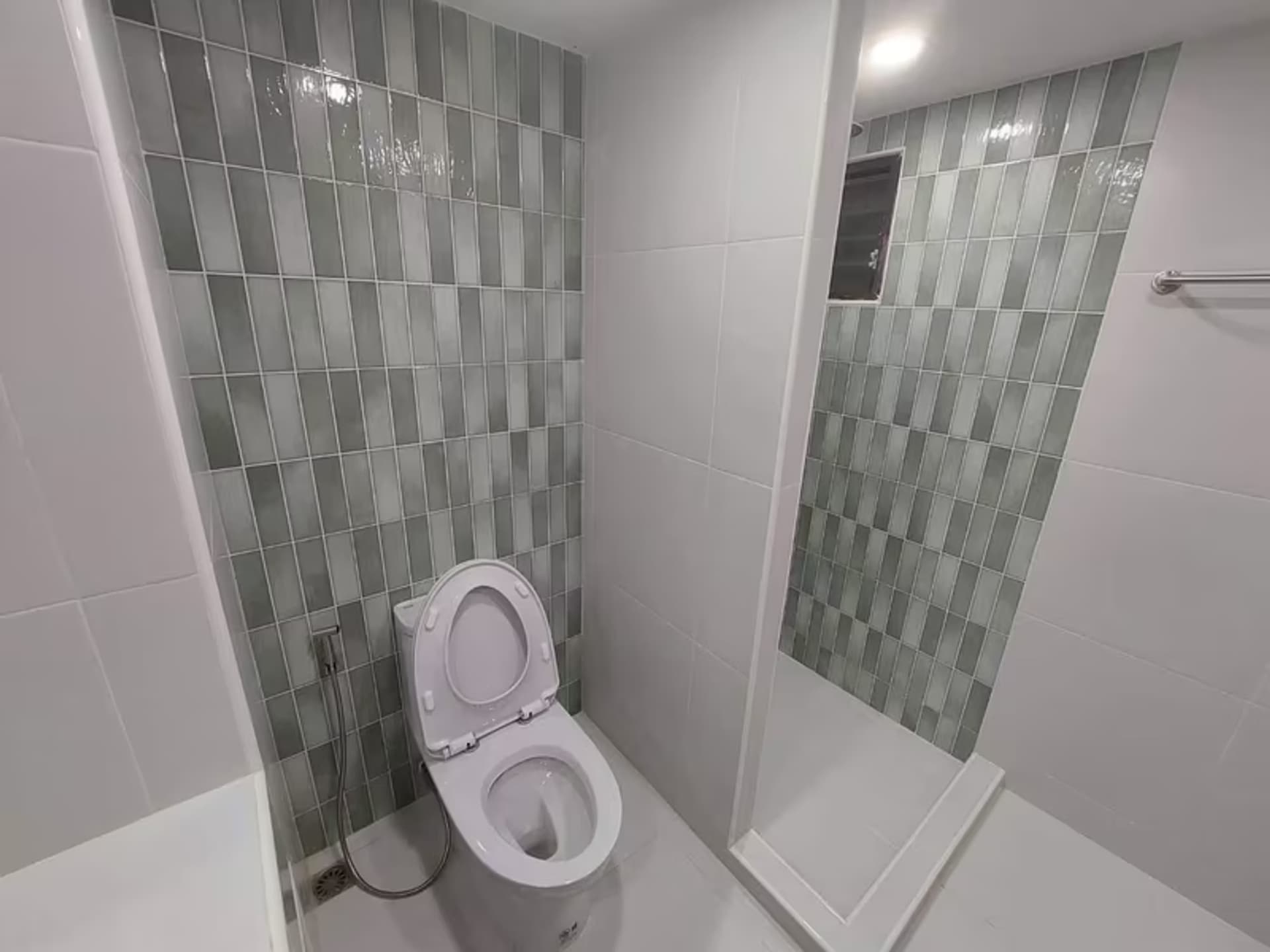  - Image 6