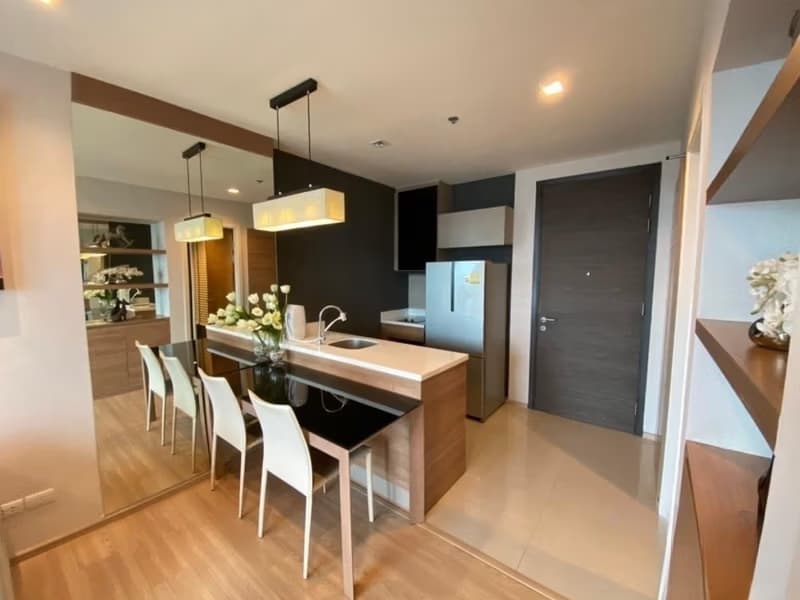 1 Bed Condo for Rent in Phaya Thai