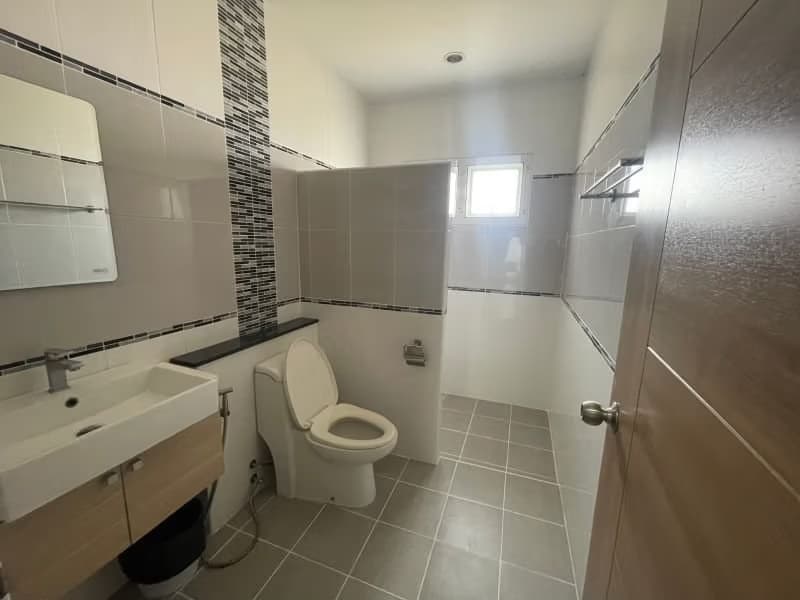 3 Bed House for Rent in San Kamphaeng