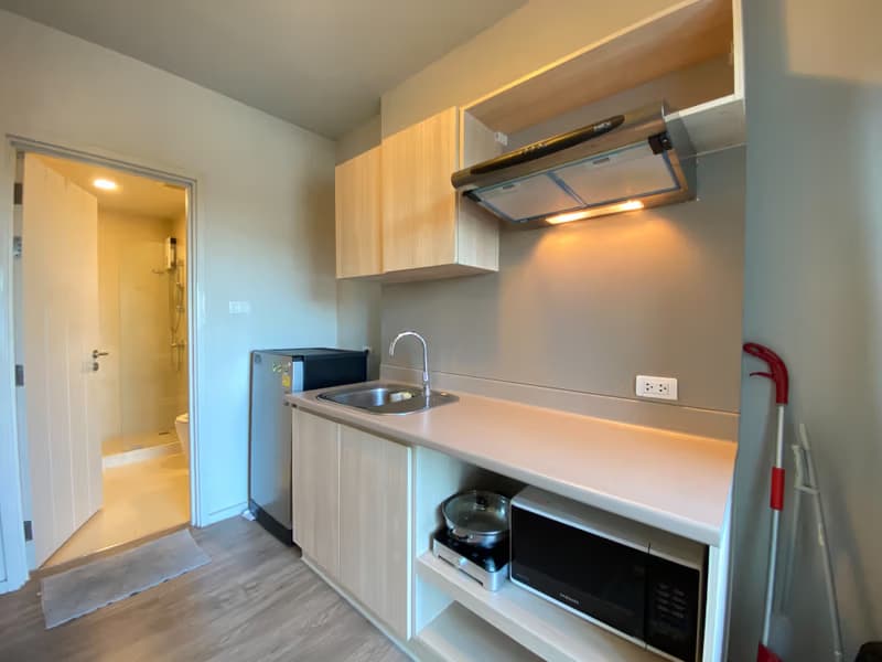 1 Bedroom Condo