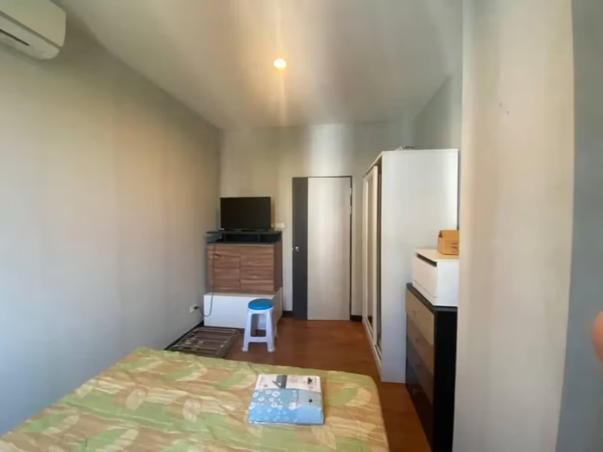 1 Bedroom Condo - Image 5