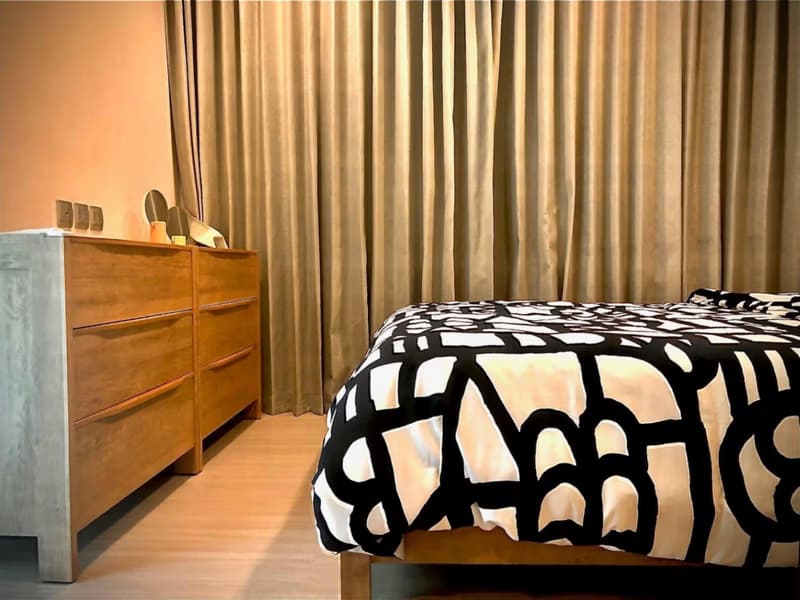 1 Bedroom Condo