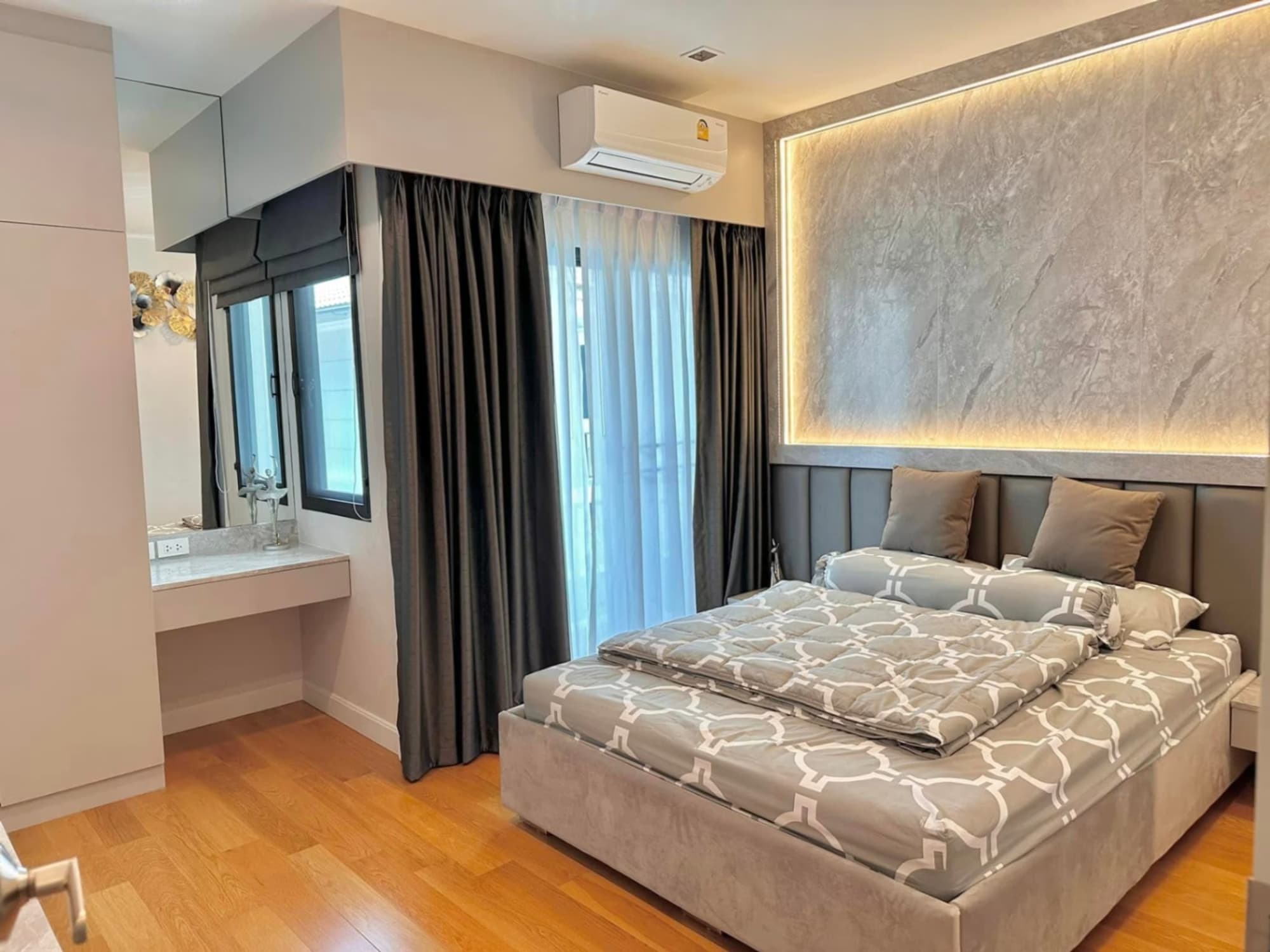 5 Bed House for Rent and Sale in ประเวศ - Image 19