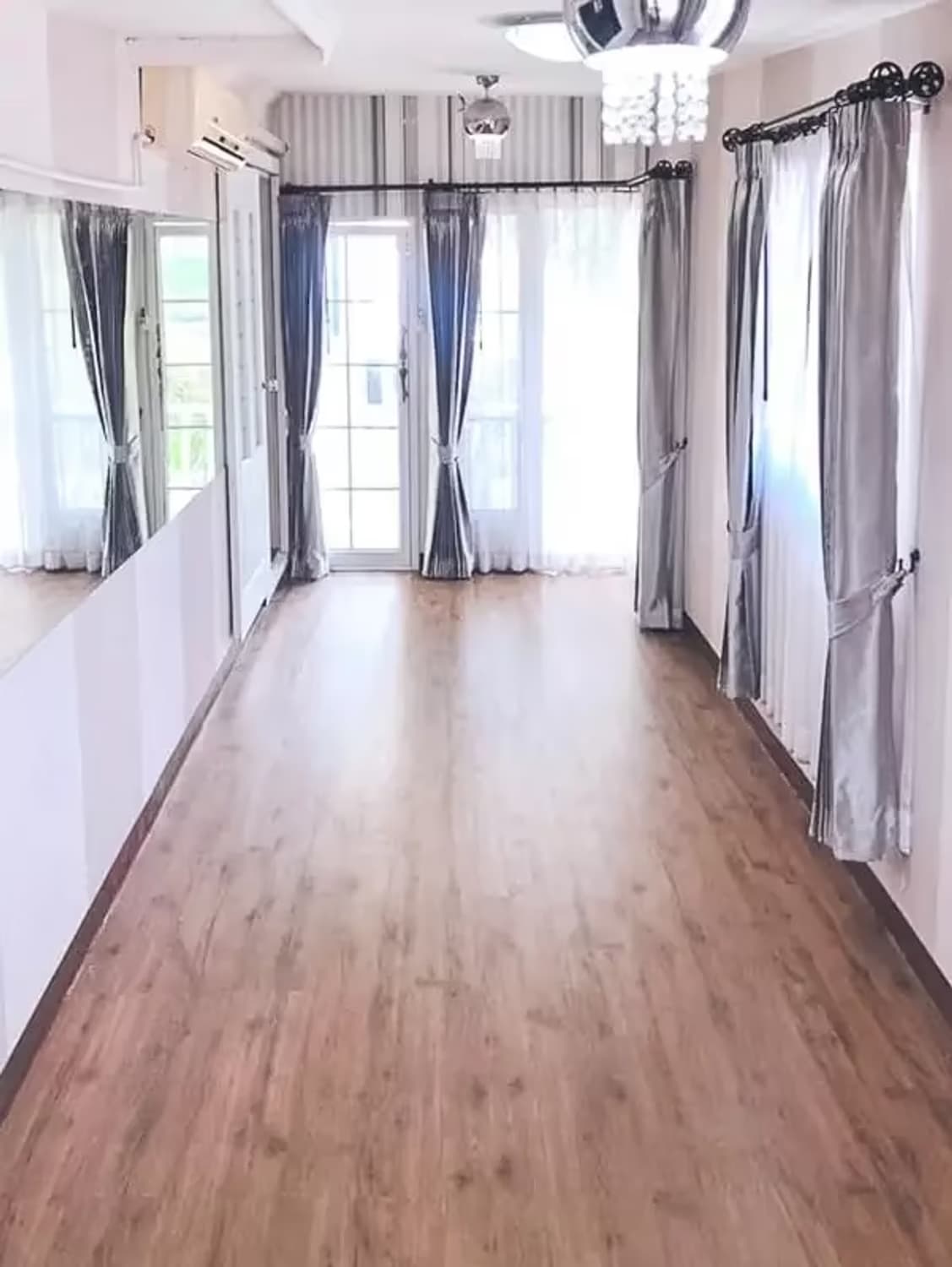 4 Bedroom House - Image 16