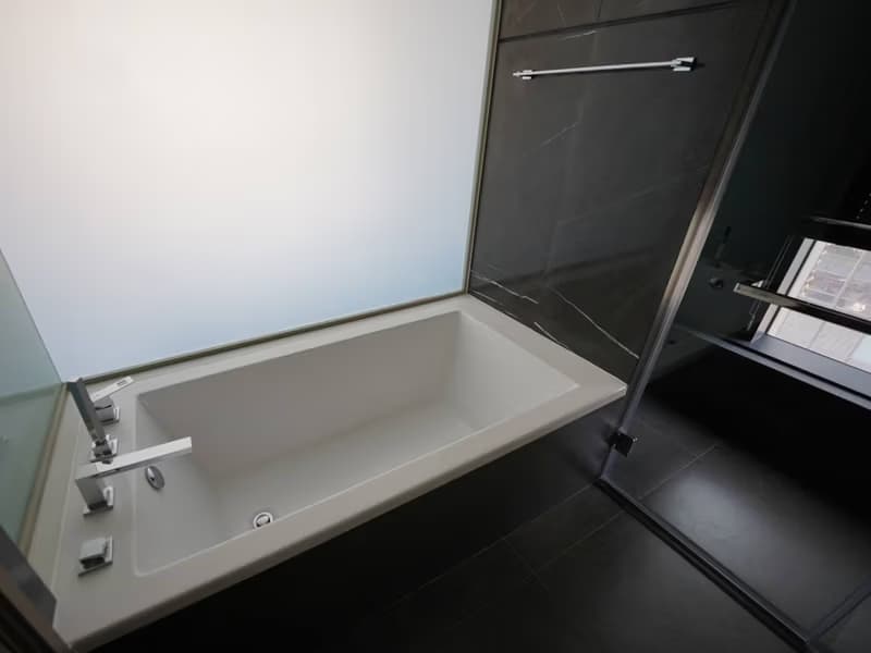 1 Bed Condo for Rent in Huai Khwang