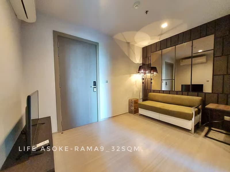 Condo for Rent at Life Asoke - Rama 9