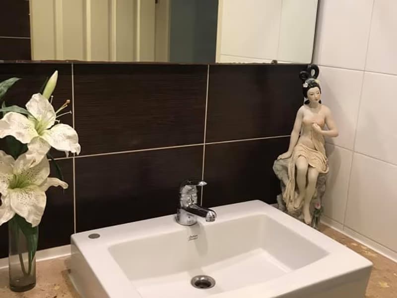 1 Bed Condo for Rent  Near Asok BTS