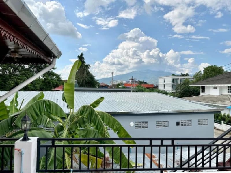 6 Bedroom House for rent in Chiang Mai