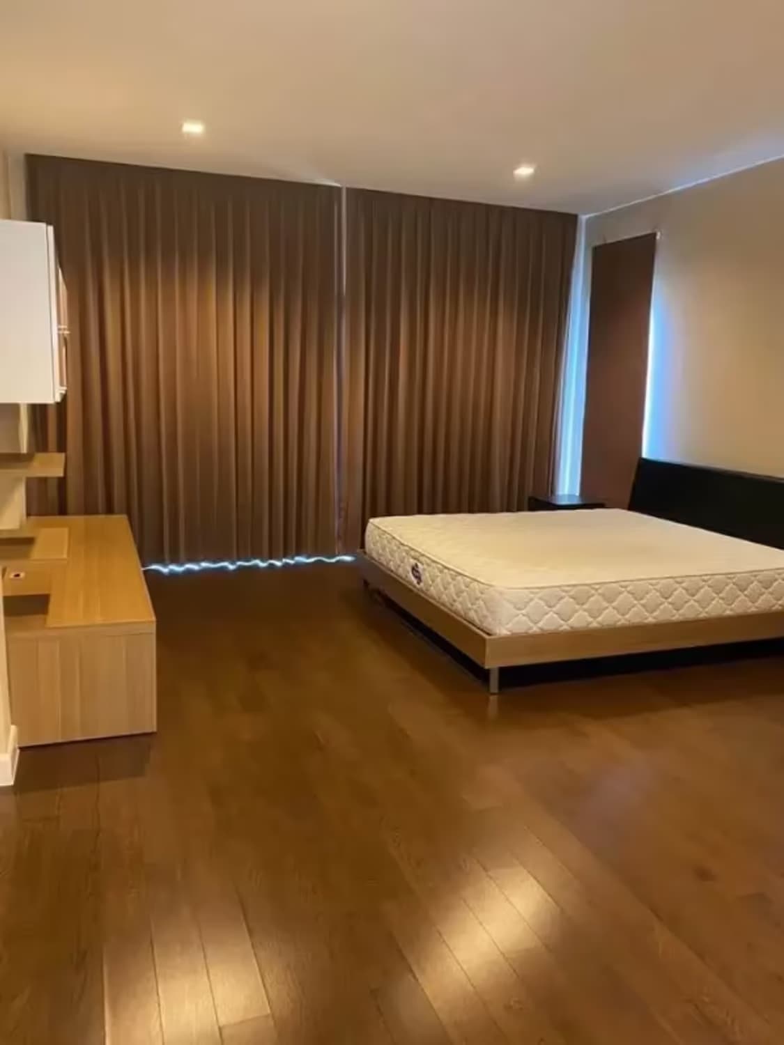 4 Bedroom House - Image 4