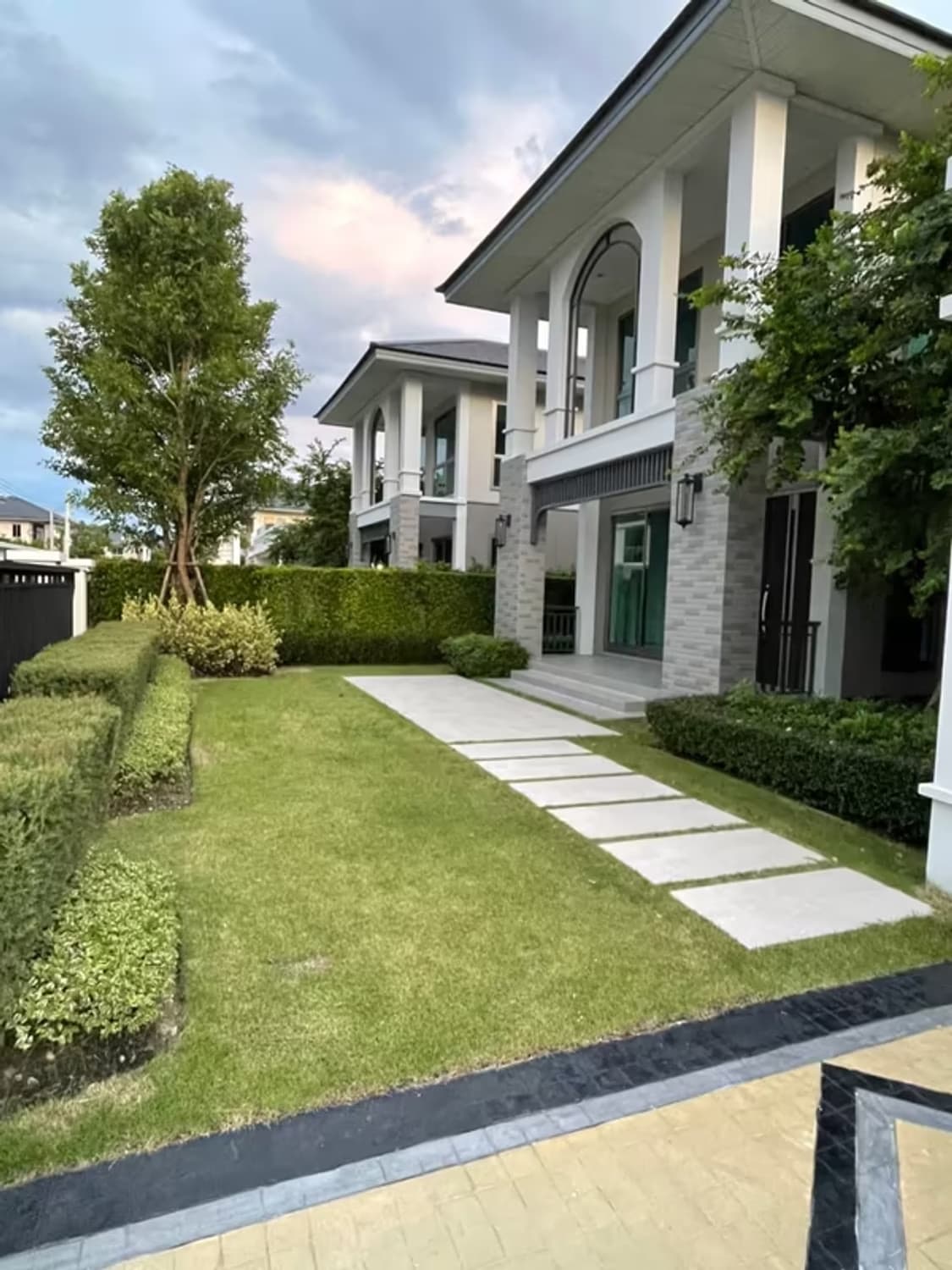 4 Bedroom House - Image 15