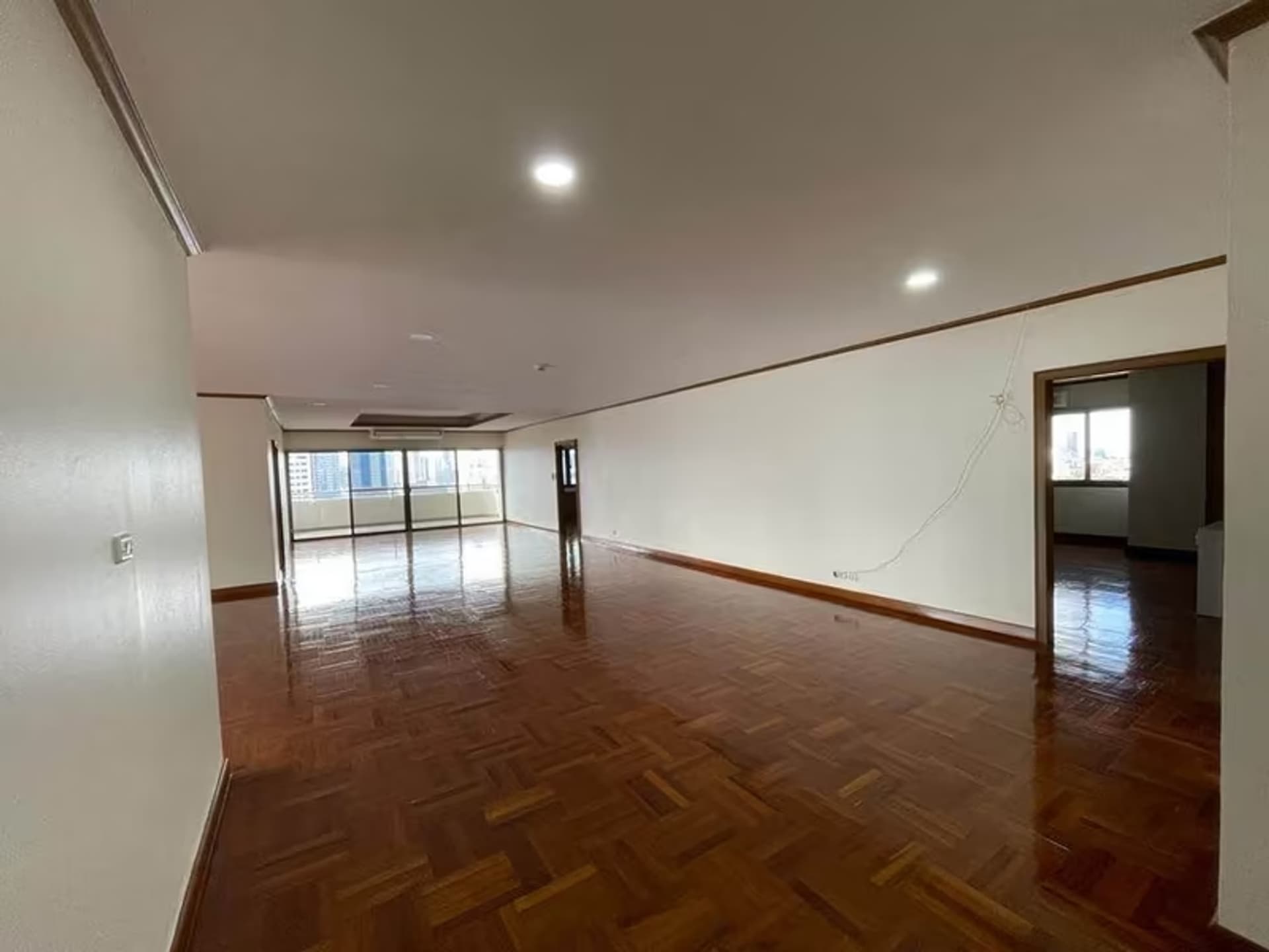 Condo for Rent, Sale at Tower Park Condo - Image 3