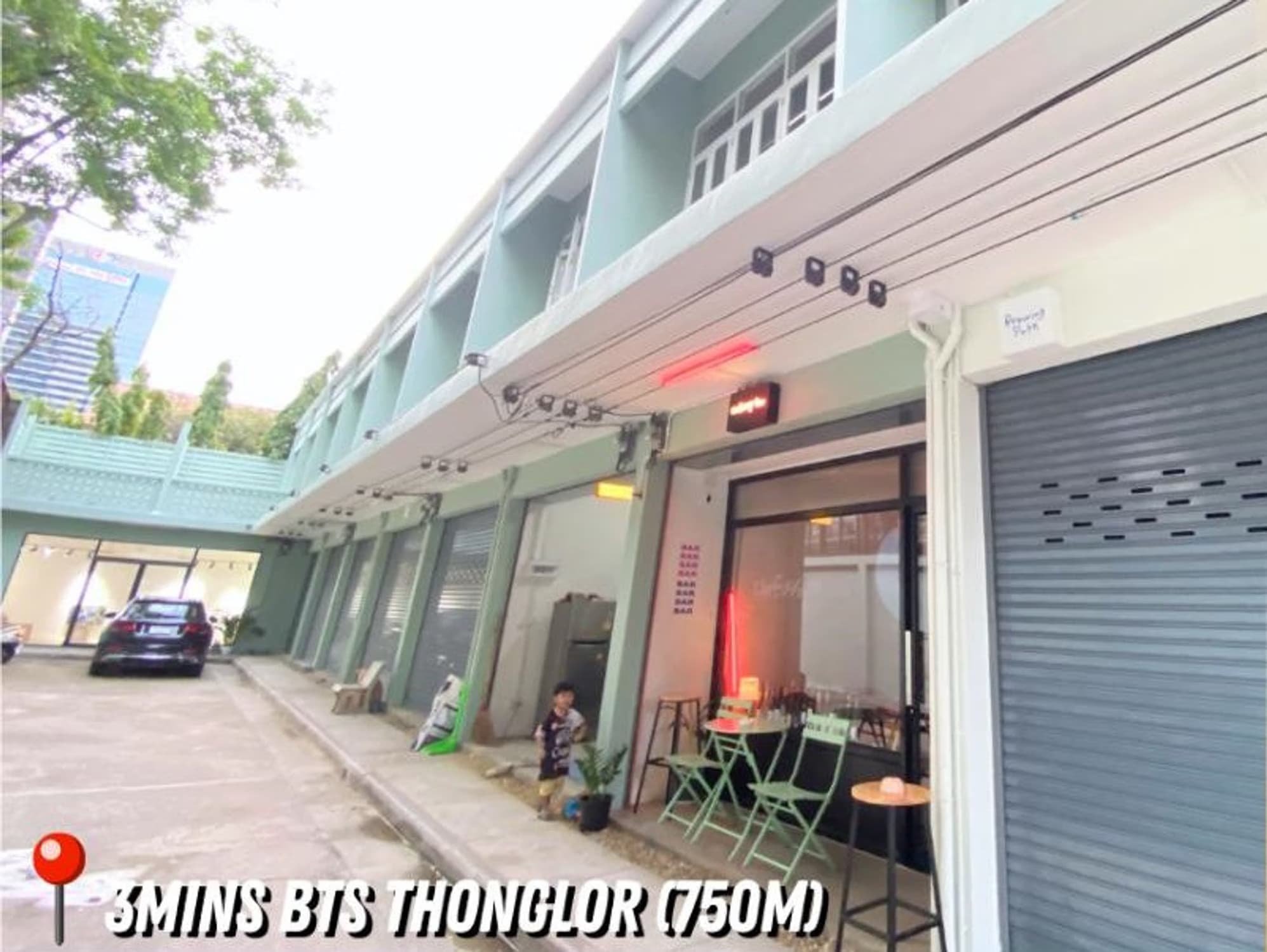 1 Bed Commercial for Rent in Khlong Toei - Image 3