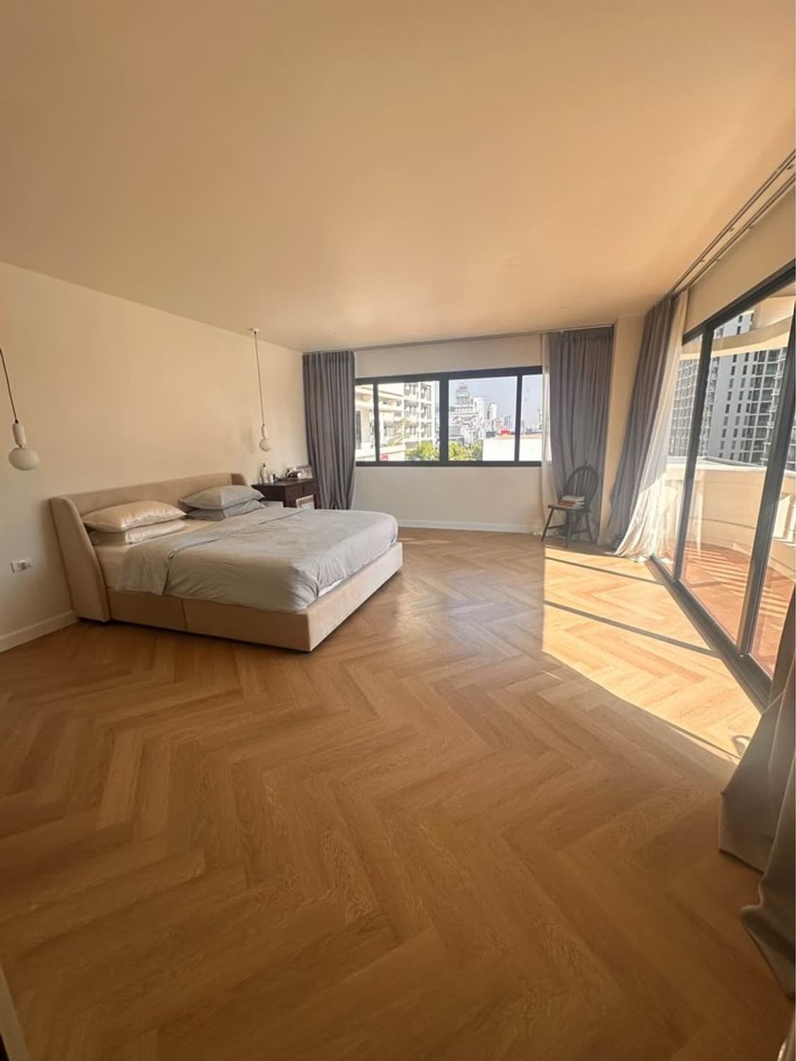 Condo for Sale at Mano Tower   - Image 8