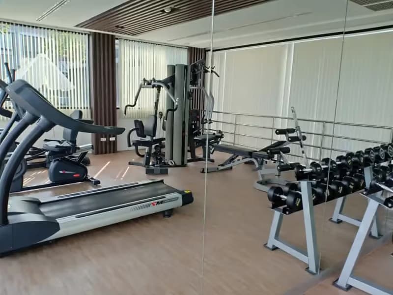 1 Bedroom Condo
