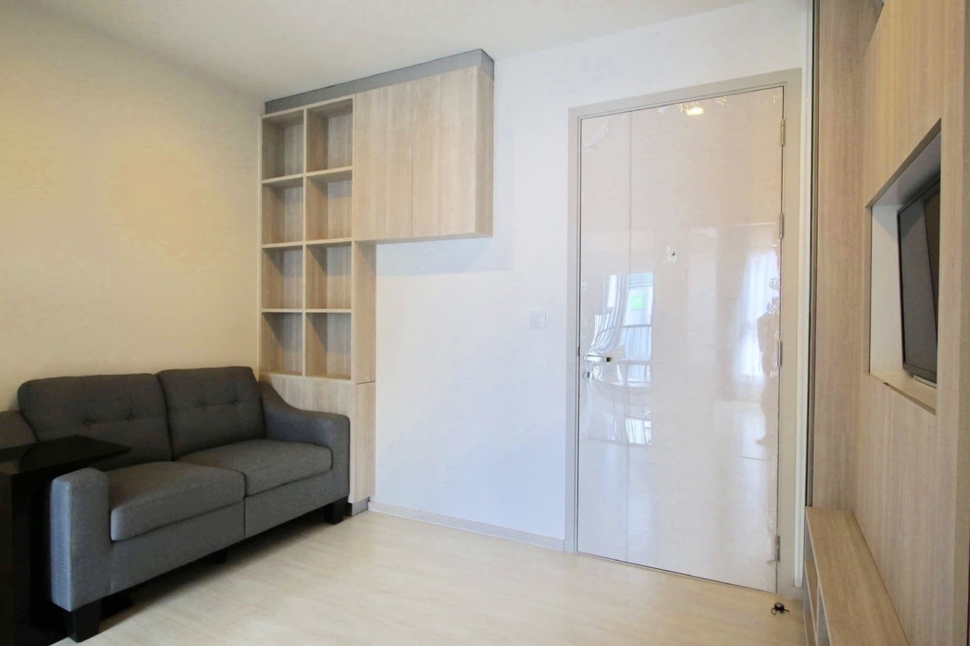 1 Bed Condo for Rent  Near Phra Khanong BTS - Image 1