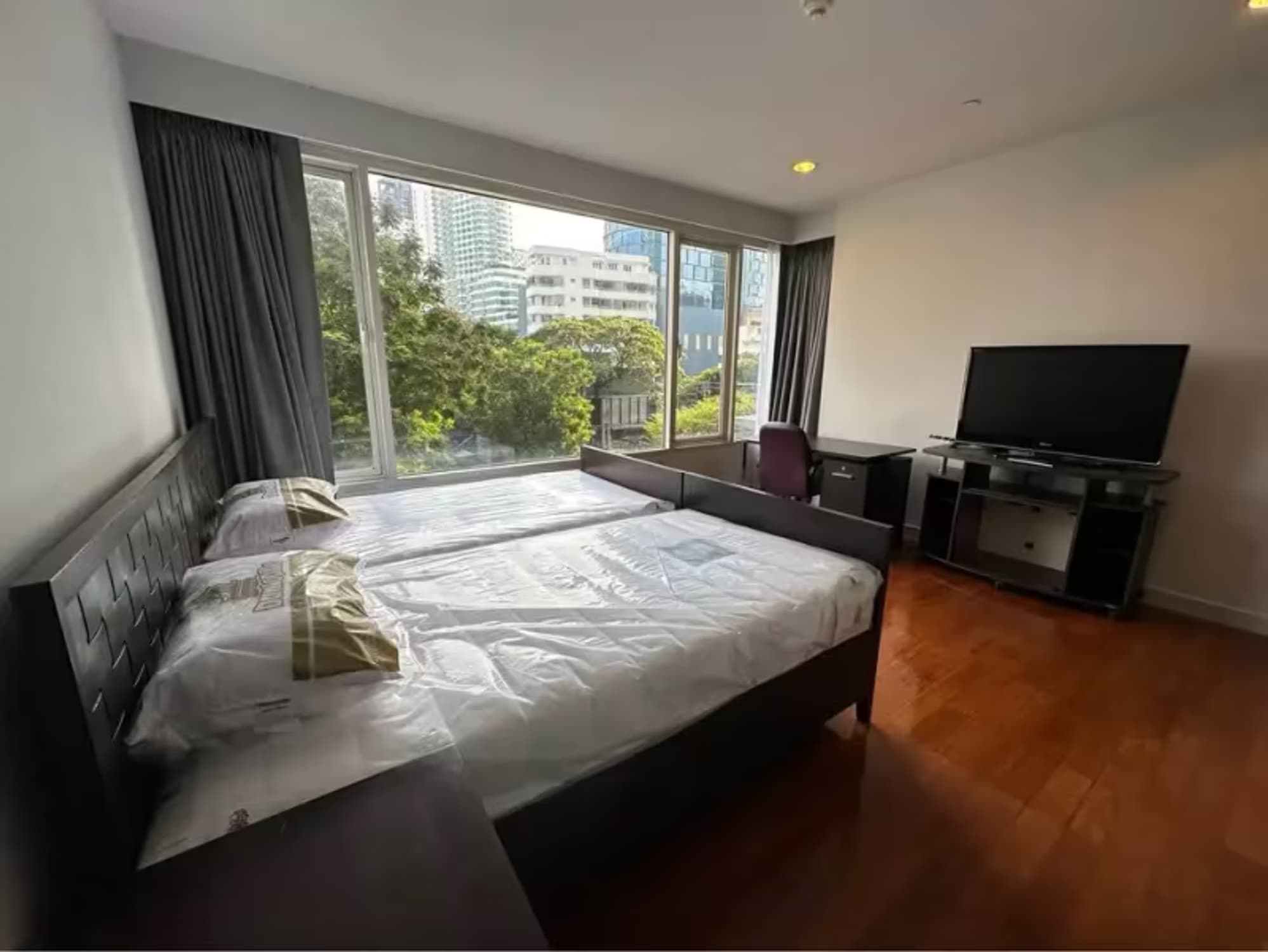 3 Bedroom Condo - Image 4
