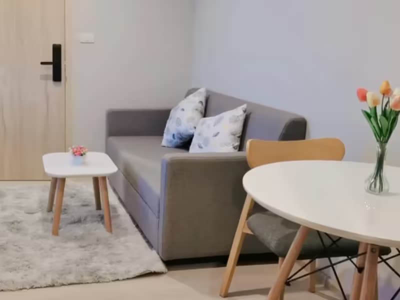 1 Bedroom Condo