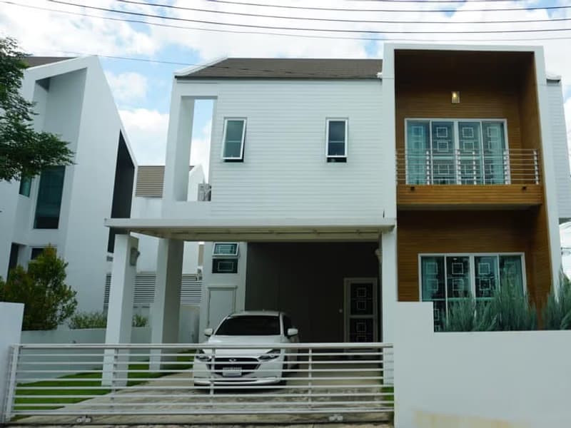 3 Bed House for Rent in Mae Rim