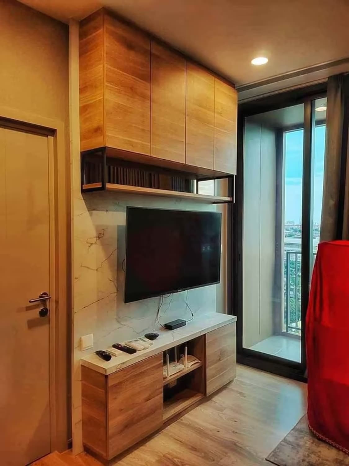  - Image 6