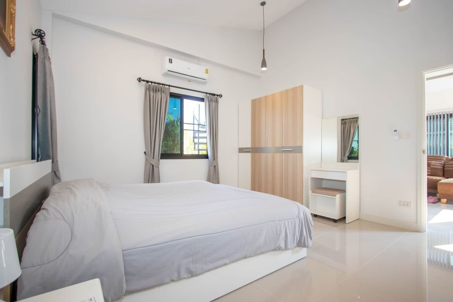 3 Bedroom House for Rent/Sale in Tha Wangtan - Image 10