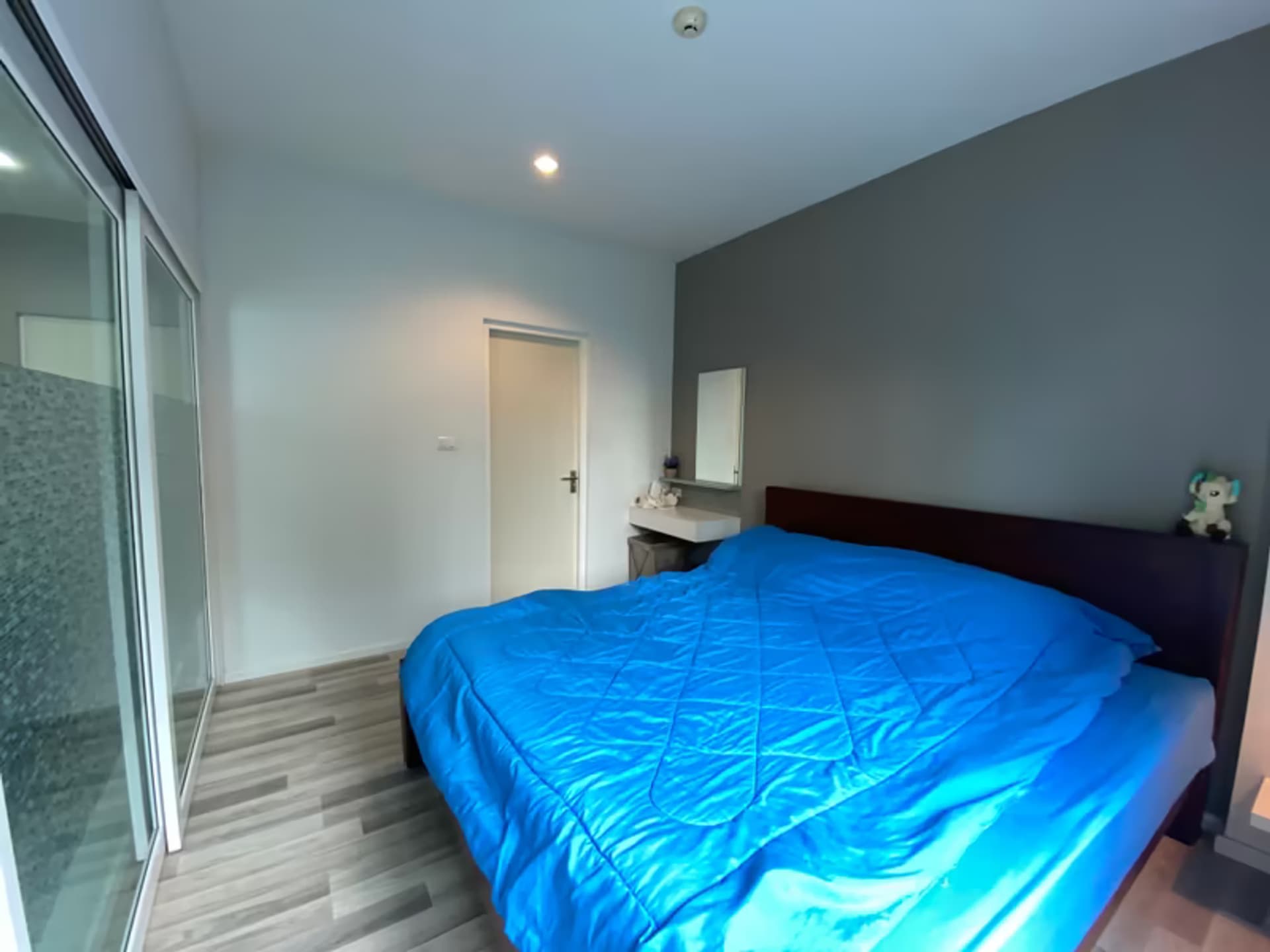 1 Bedroom Condo - Image 21