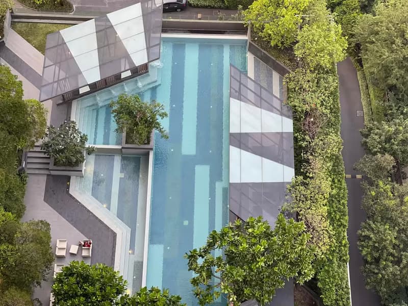 1 Bedroom Condo