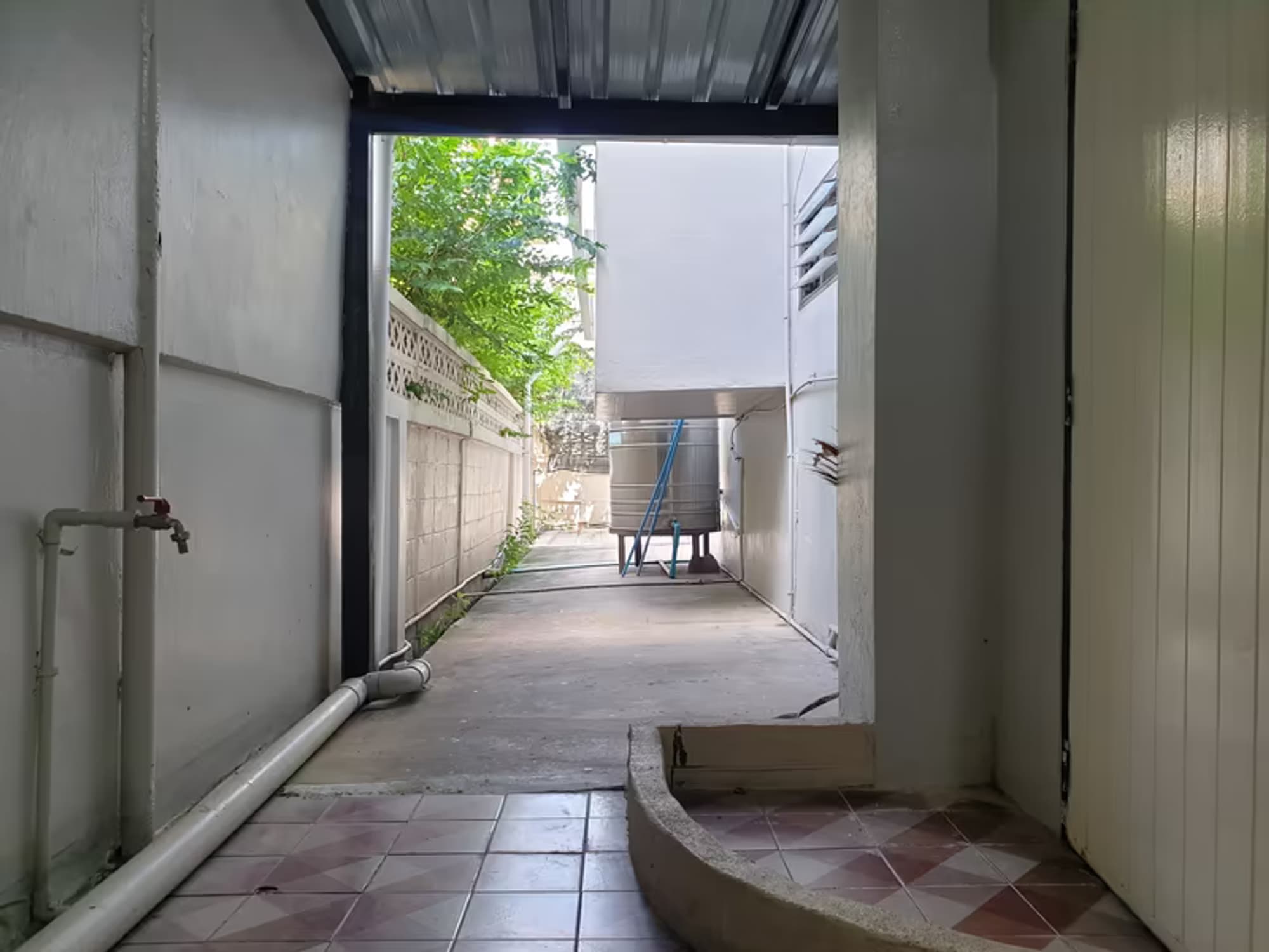House for Rent in Huai Khwang. - Image 17