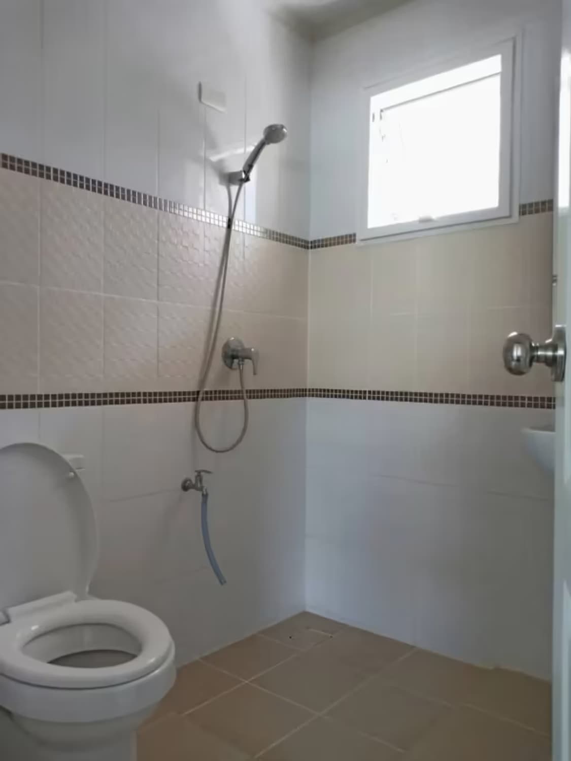 3 Bedroom House - Image 3