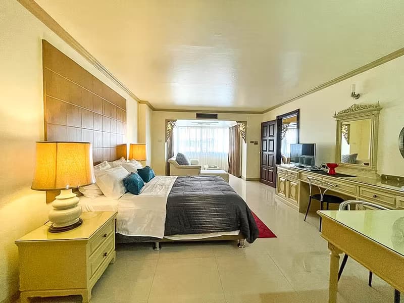 2 Bedroom Condo