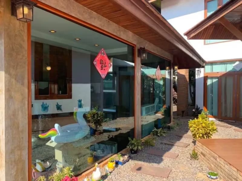 4 Bedroom House