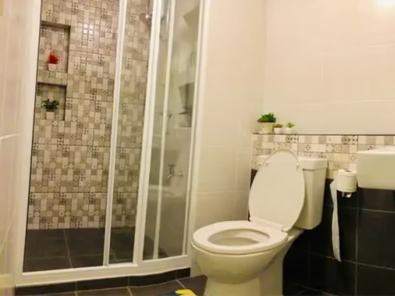 1 Bedroom Condo
