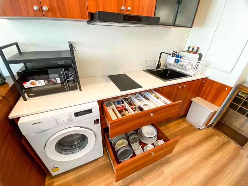 1 Bedroom Condo
