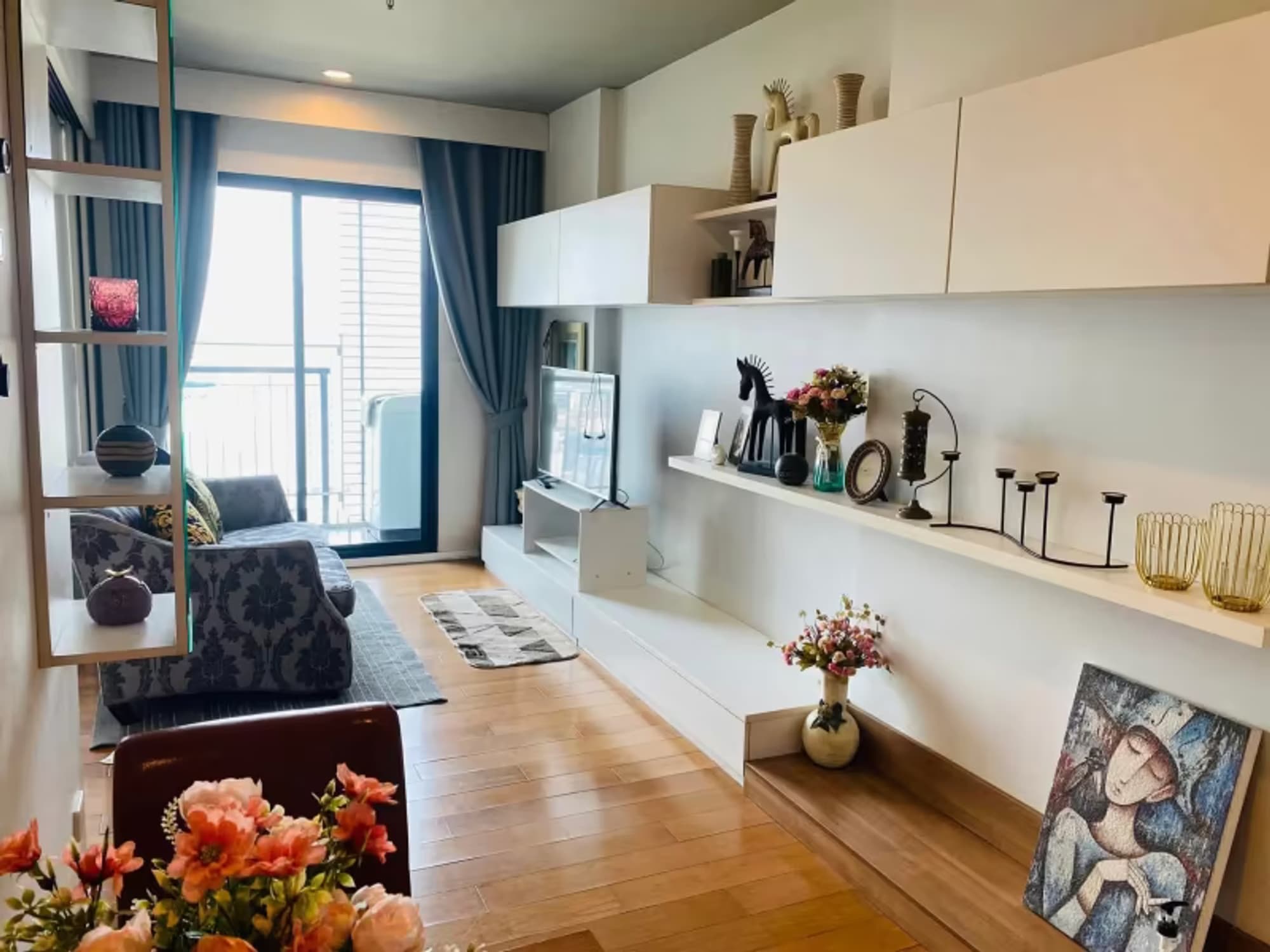 Condo for Rented at Blocs 77 - Image 3